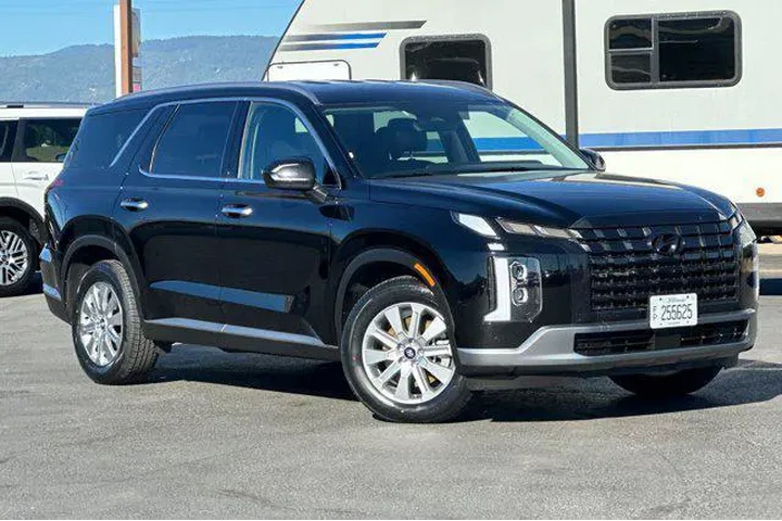 $37985 : Hyundai PALISADE 2024 AWD SE image 2
