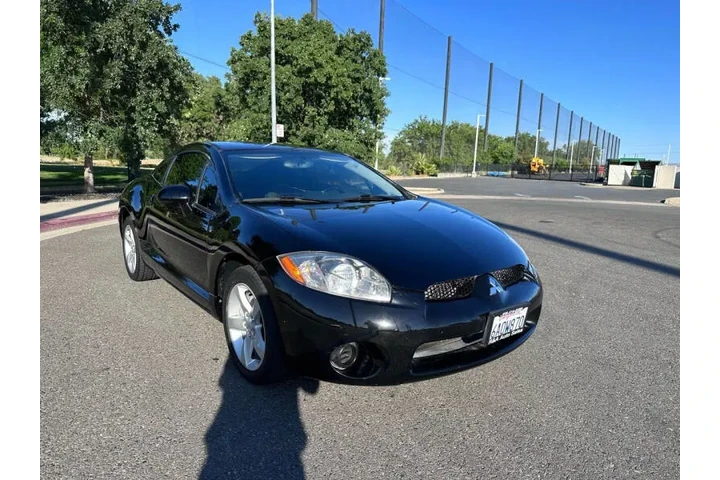 $7495 : 2007 Eclipse GS image 1
