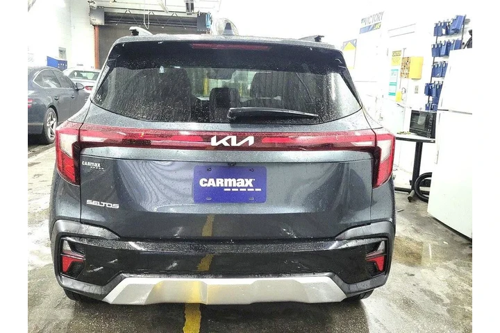 $20998 : Kia Seltos 2024 S 4dr SUV image 6