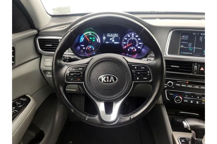 $13998 : Kia Optima Plug-In Hybrid 20 image 10
