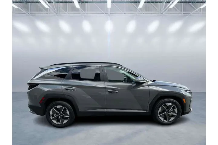 $29905 : Hyundai TUCSON 2025 SEL Conv image 6