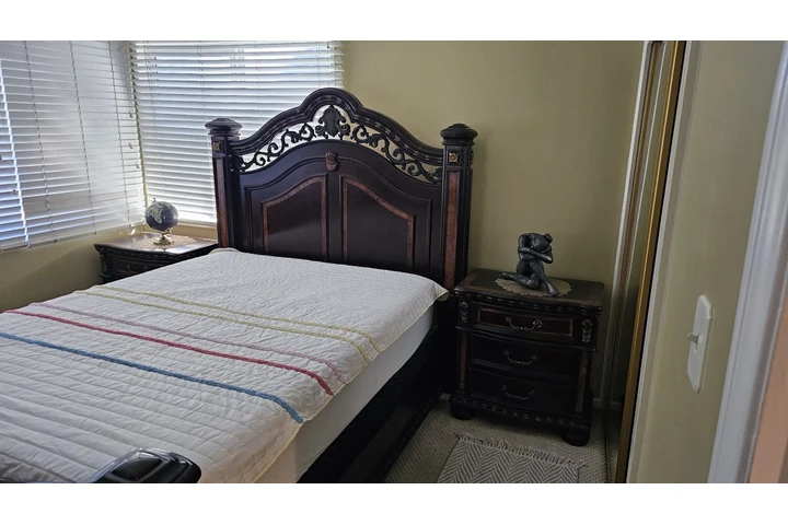 $850 : Cuarto amueblado en Fullerton image 1