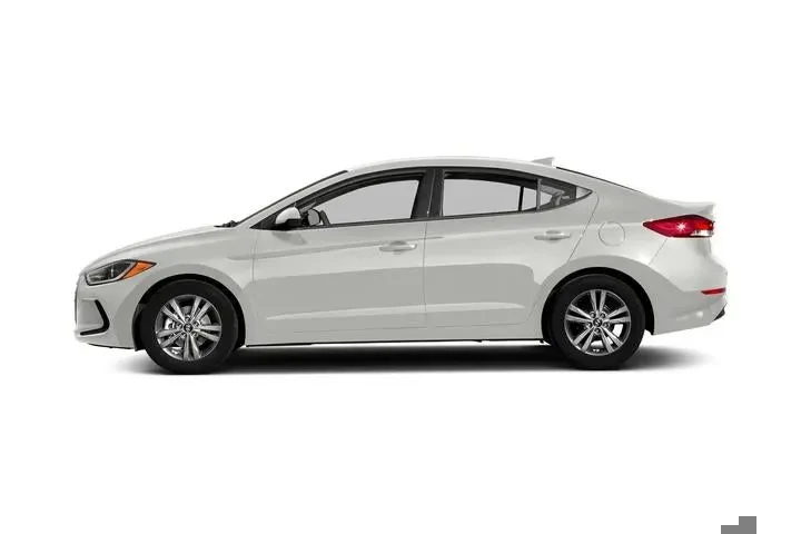$11995 : Hyundai ELANTRA 2018 SEL 4dr image 2