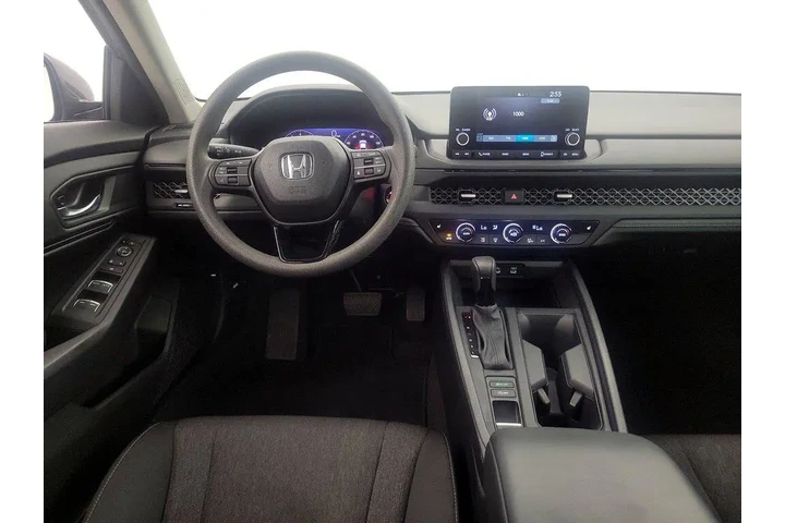 $27998 : Honda Accord 2024 EX 4dr Sed image 10