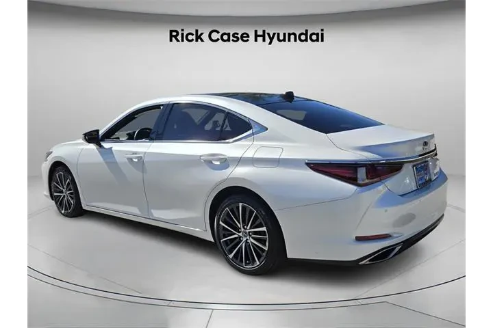 $32687 : Lexus ES 350 2023 4dr Sedan image 7