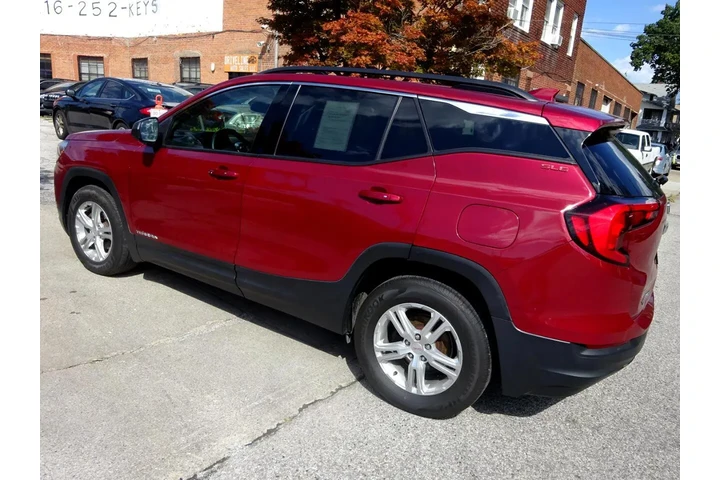 $12900 : 2020 GMC Terrain FWD 4dr SLE image 5