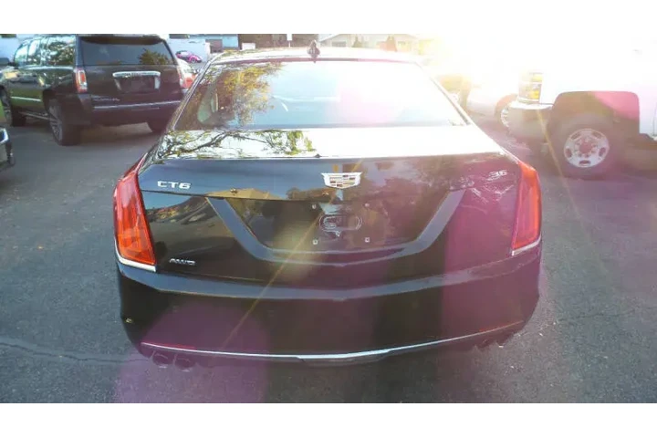 $16900 : 2016 CT6 3.6L Luxury image 9