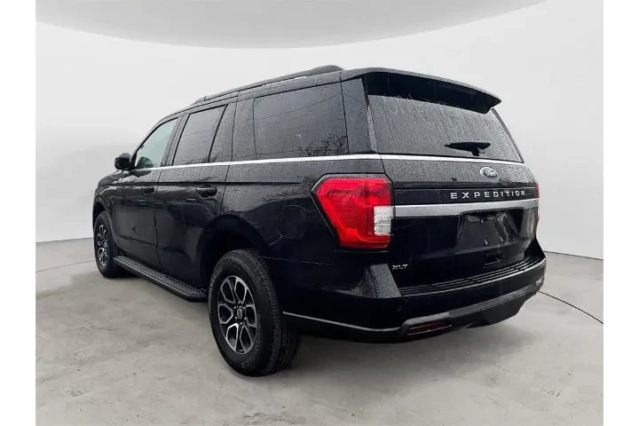 $36971 : Ford Expedition 2022 4x4 XLT image 3