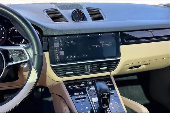 $34983 : Porsche Cayenne 2019 AWD 4dr image 6