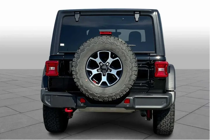 $32500 : Jeep Wrangler Unlimited 2021 image 4