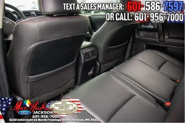 $39995 : Toyota 4Runner 2020 4x4 SR5 image 9