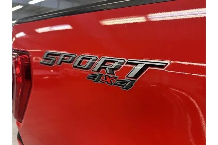 $38000 : Ford F-150 2023 4x4 XLT 4dr image 9