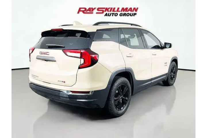$31975 : GMC Terrain 2023 AWD AT4 4dr image 7