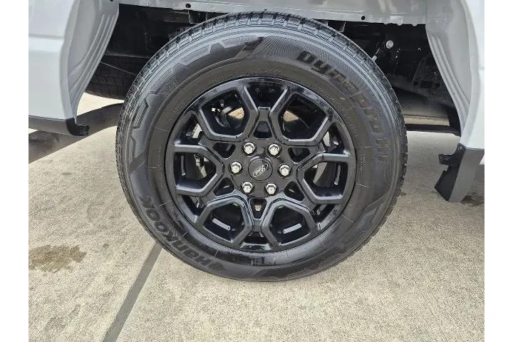 $39982 : Ford F-150 2024 4x2 XLT 4dr image 10