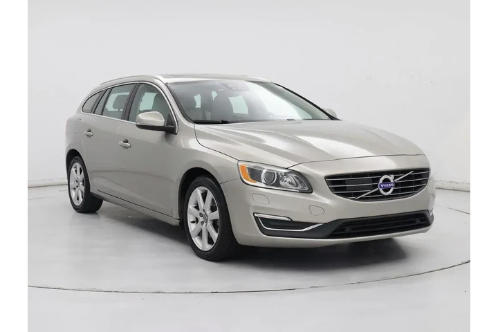 $13998 : Volvo V60 2016 T5 Drive-E Pl image 1