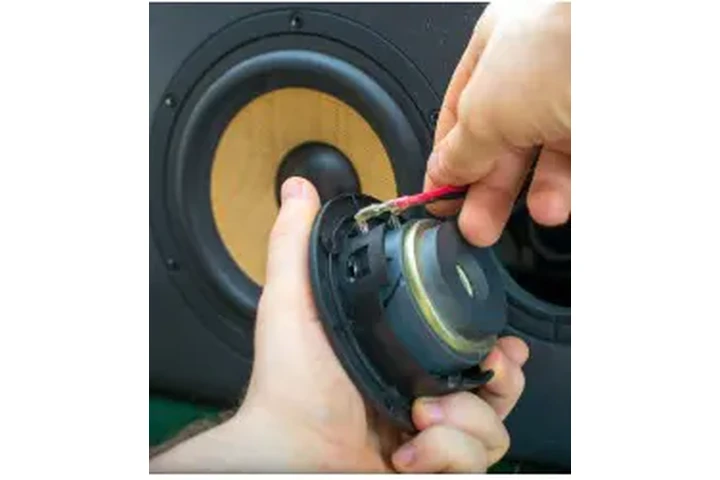 Reparaciónes De Speakers image 3