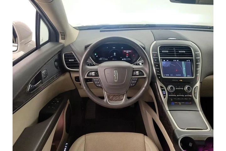 $28998 : Lincoln Nautilus 2019 Reserv image 10