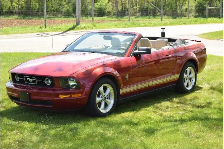 $11500 : Ford Mustang 2008 V6 Premium image 3