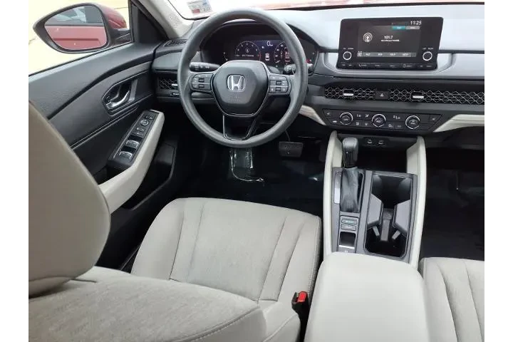 $27988 : Honda Accord 2024 EX 4dr Sed image 4