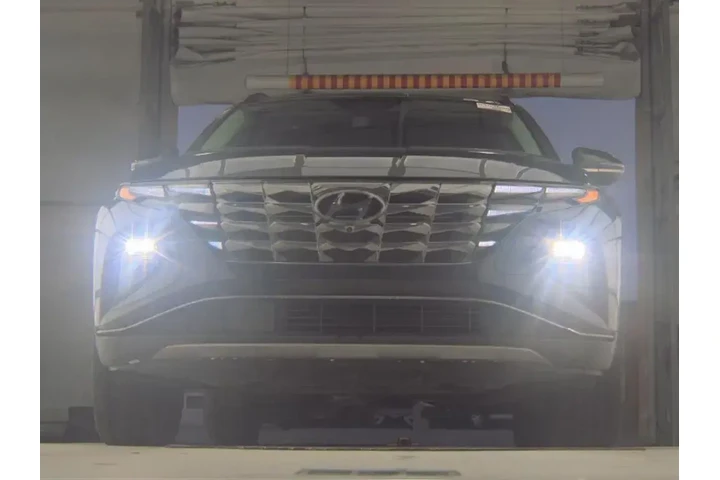 $24723 : Hyundai TUCSON 2023 AWD Limi image 3