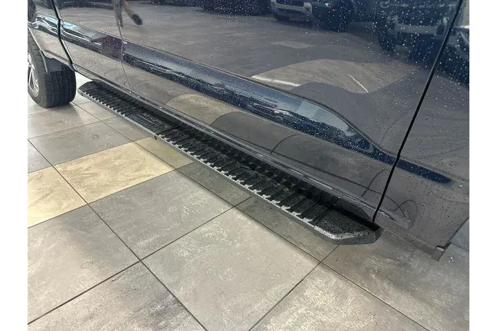 $35000 : Ford F-150 2023 4x4 XLT 4dr image 5