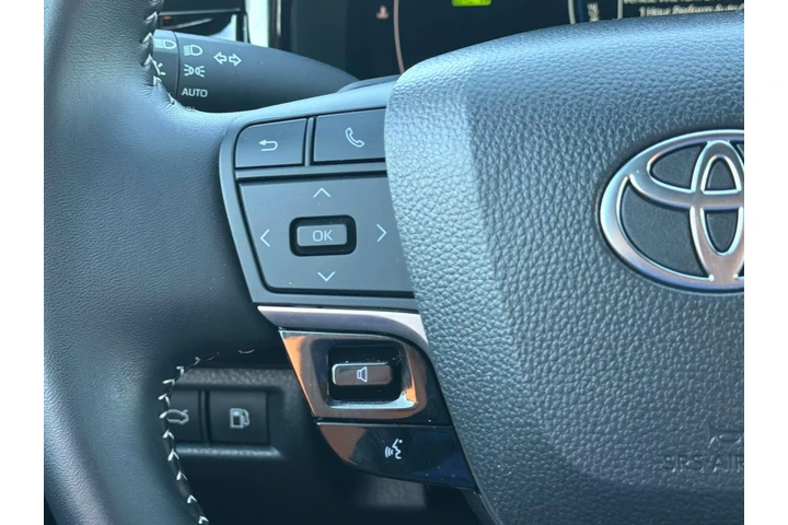 $31875 : Toyota Camry 2025 SE 4dr Sed image 10