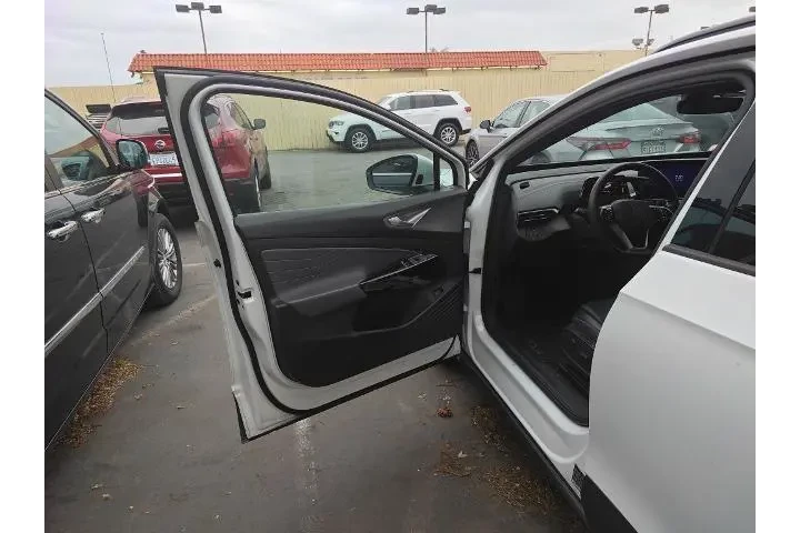 $23585 : Volkswagen ID.4 2024 S 4dr C image 5