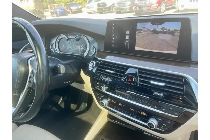 $12900 : 2017 BMW 5 Series 530i image 7
