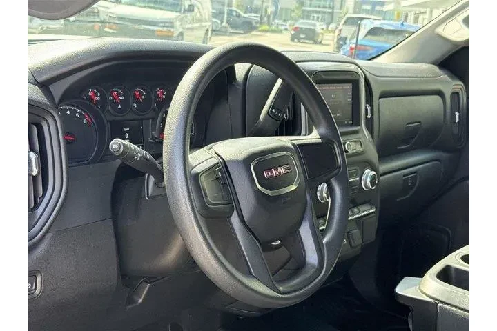 $31500 : GMC Sierra 1500 2023 4x2 Pro image 9