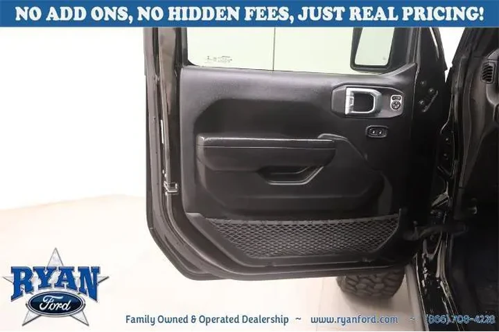 Jeep Gladiator 2022 4x4 Spor image 8