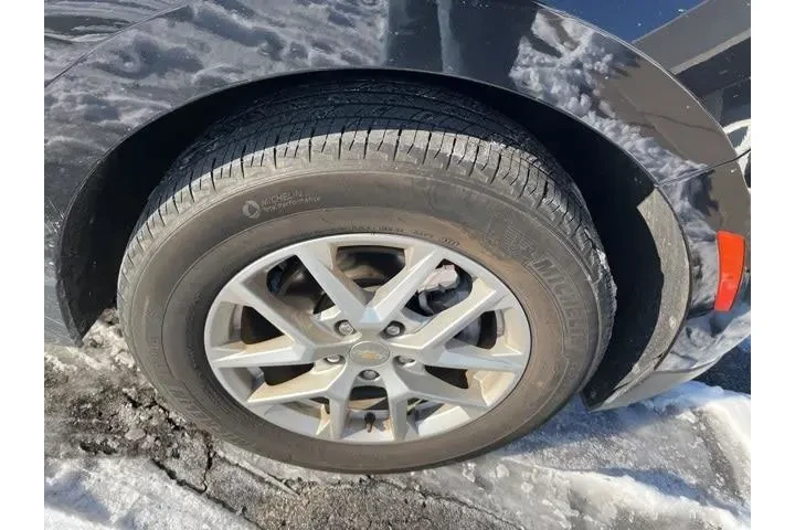 $20759 : Chevrolet Equinox 2023 LT 4d image 8