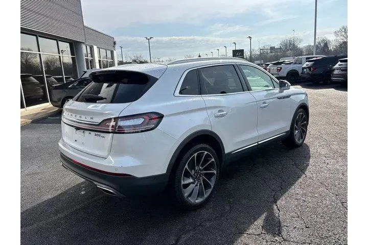 $22985 : Lincoln Nautilus 2019 AWD Re image 7