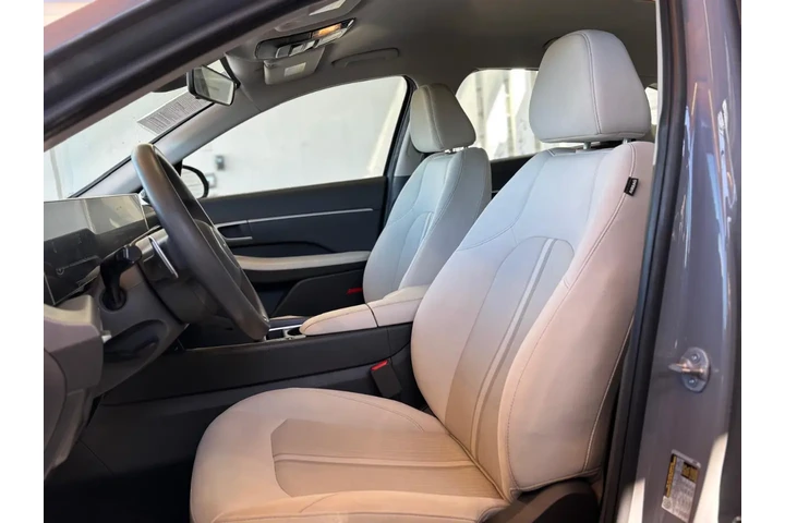 2025 Sonata SEL image 7