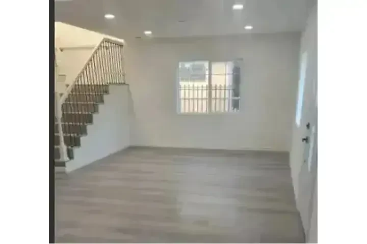 HUNTINGTON PARK RENTO CASA image 6