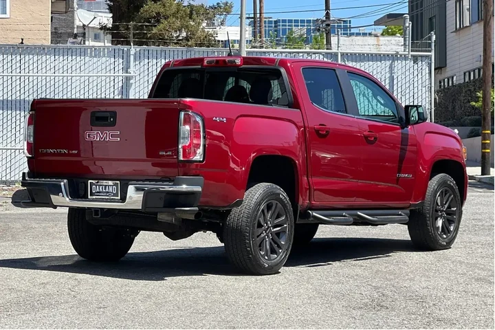 $28900 : GMC Canyon 2019 4x4 SLE 4dr image 4