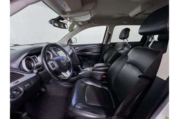$14990 : Dodge Journey 2019 AWD GT 4d image 10
