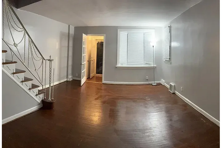 $1350 : HOUSE FOR RENT IN PLIHADELLPIA image 7