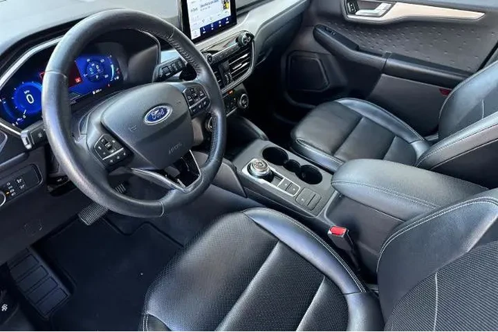 $16991 : Ford Escape Hybrid 2020 SE S image 10