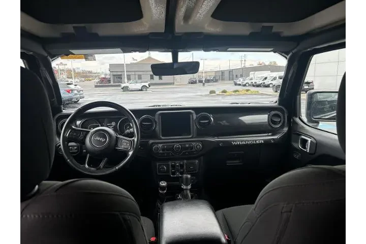 $23474 : Jeep Wrangler Unlimited 2021 image 9