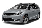 PRE-OWNED 2017 CHRYSLER PACIF