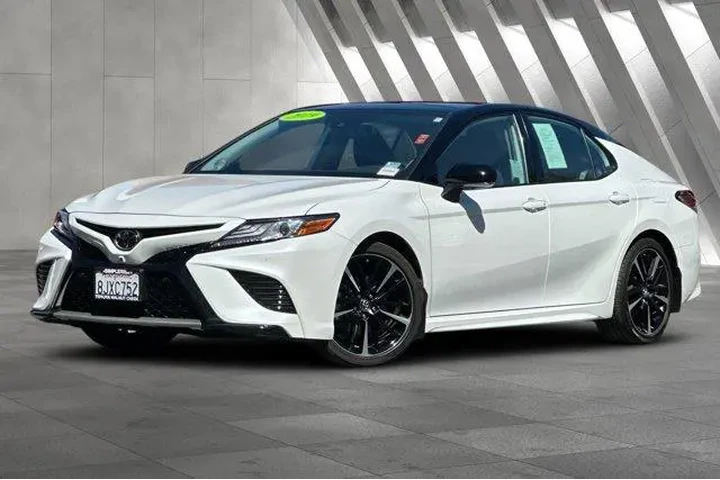 $25500 : Toyota Camry 2019 XSE 4dr Se image 2