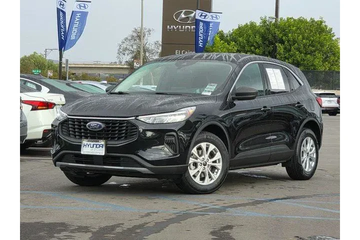 $17000 : Ford Escape 2023 AWD Active image 2