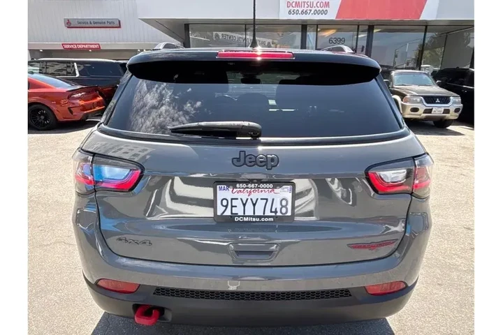 $22388 : Jeep Compass 2022 4x4 Trailh image 6