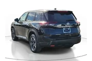 $29991 : Nissan Rogue 2026 SV 4dr Cro thumbnail