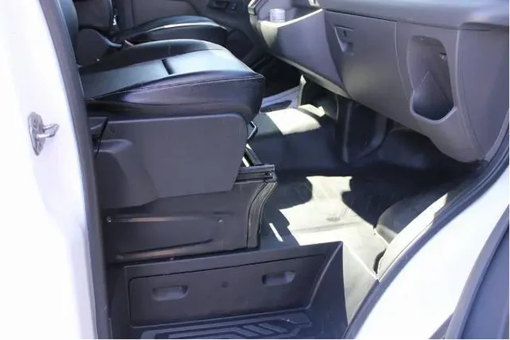 $33200 : Ford Transit 2021 250 3dr SW image 10