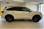 $23691 : Acura MDX 2019 SH-AWD 4dr SU thumbnail