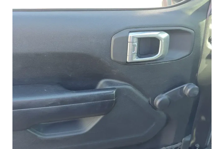 $24080 : Jeep Wrangler 2020 4x4 Willy image 9