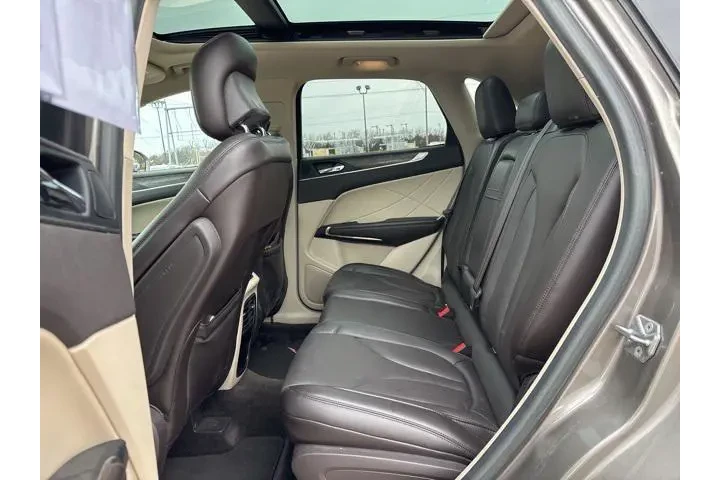 $12998 : Lincoln MKC 2017 AWD Reserve image 8