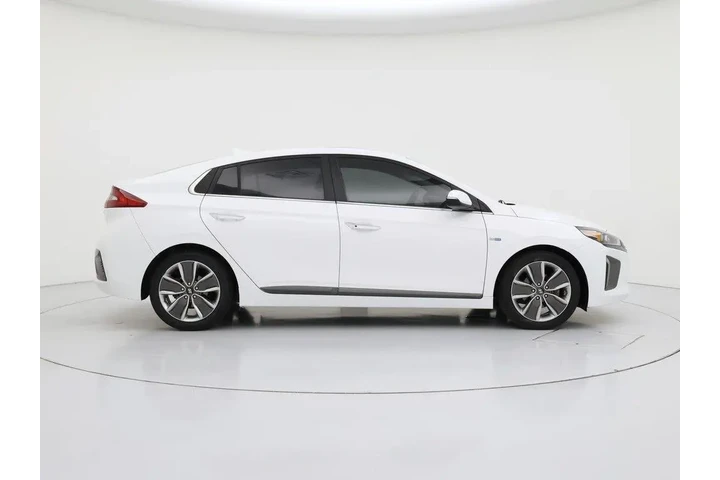 $15998 : Hyundai IONIQ Hybrid 2017 Li image 7