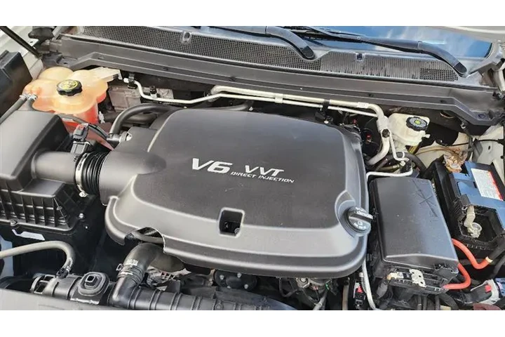 $18999 : 2019 GMC Canyon image 1